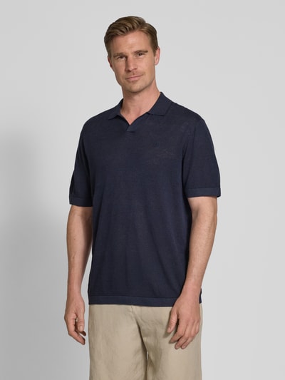 Les Deux Relaxed Fit Poloshirt mit V-Ausschnitt Modell 'Emmanuel' Dunkelblau 4