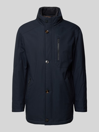 Produktfoto, Jacke mit Stehkragen und Reißverschlusstaschen von bugatti in Dunkelblau, Regular Fit, strukturierte Oberfläche, neutrale Ansicht