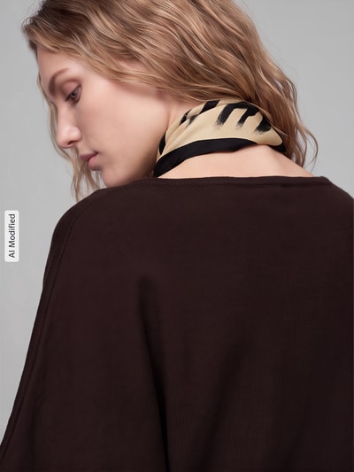 ONLY Sweter o luźnym kroju z mieszanki wiskozy model 'MIO' Czekoladowy 3