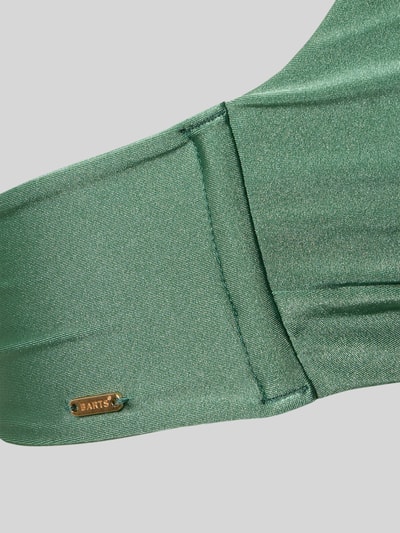 Productfoto, detail van Bikini-Oberteil met Neckholder Modell 'Isla' van Barts, materiaalmix met stretch, groene glanzende stof, knoopdetail, voorgevormde cups, metalen merkdetail
