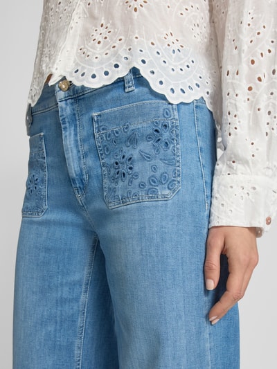 Cambio Wide Leg Jeans mit aufgesetzten Taschen Modell 'ADA' Hellblau 3