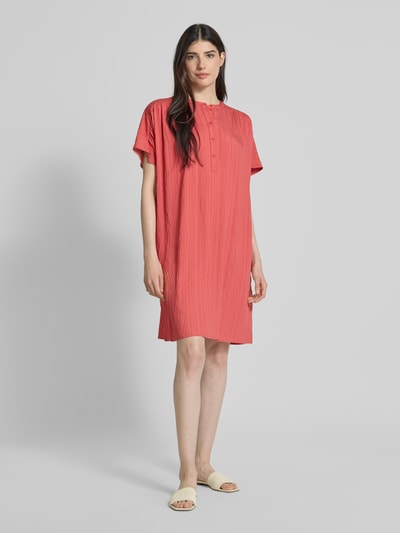 JAKE*S STUDIO WOMAN Knielanges Kleid in Crinkle-Optik Koralle 1