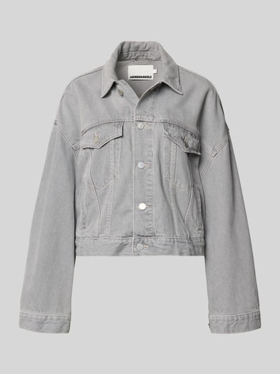 Produktfoto, Oversized Jeansjacke aus Lyocell-Baumwoll-Mix Modell 'PAASITHE' von Armedangels in grauer Denim-Optik mit Knopfleiste und Taschen