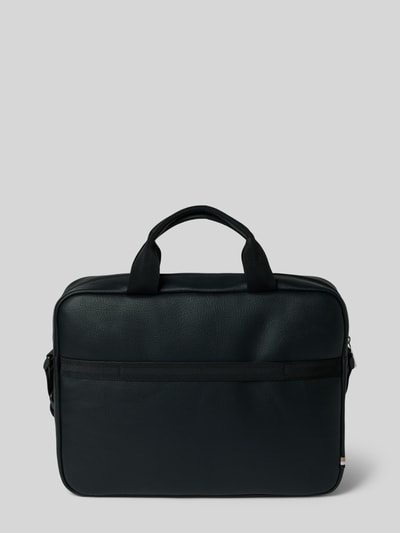 Produktfoto, Laptoptasche mit Label-Applikation Modell 'LEWIS_DOC CASE' von BOSS aus schwarzem, genarbtem Leder, rechteckige Form, unifarben, Reißverschluss, Außentasche