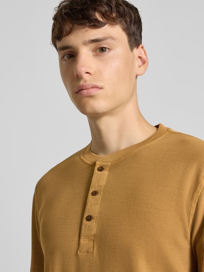 Superdry Longsleeve mit Strukturmuster und Knopfleiste Camel 3