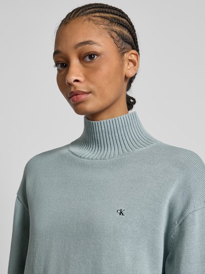 Calvin Klein Jeans Strickpullover mit gerippten Abschlüssen Rauchblau 3