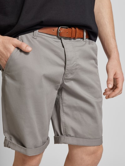 Redefined Rebel Regular Fit Bermudas mit Gürtel Modell 'MIKE' Mittelgrau 3