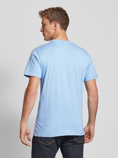 Tommy Jeans T-Shirt mit Label-Print Hellblau 5