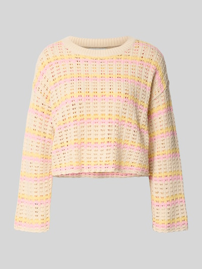 Produktfoto, Regular Fit Strickpullover aus Baumwoll-Mix Modell 'ASA' von ONLY, mehrfarbig gestreift, Lochstrickmuster, Cropped-Länge, Muschelsaum, Struktur in zartem Creme, Rosa und Gelb, Optik: Mehrfarbig, Passform: Regular-Fit, Muster: gestreift, Material: Baumwoll-Mix