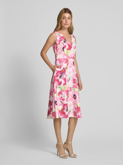 Vera Mont Cocktailkleid mit V-Ausschnitt Rot 1