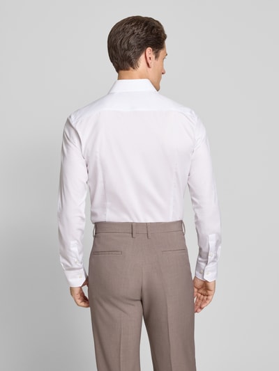 BOSS Slim Fit Businesshemd aus Baumwolle mit Kentkragen Modell 'HANK' Weiss 5