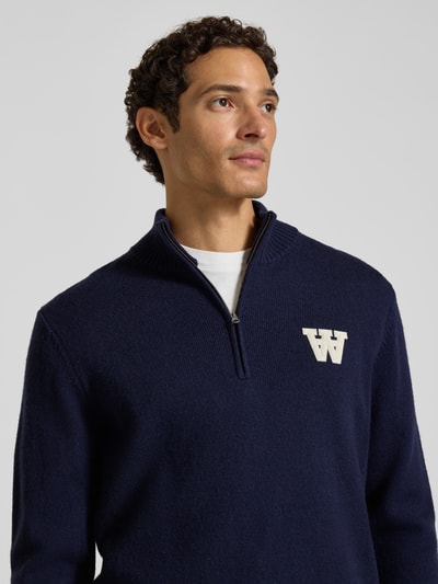Wood Wood Strickpullover aus reiner Lammwolle mit Logo-Patch Modell 'Tay' Blau 3