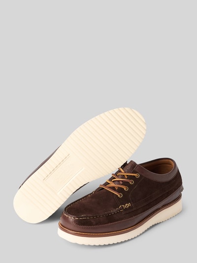 Produktfoto, Schnürschuhe aus echtem Rindsleder Modell 'RANGER WB' von Polo Ralph Lauren in melange-braun mit abgerundeter Spitze, flacher Absatz, Label-Detail, Schnürung, weiße profilierte Sohle, Glattleder, Herrenmodell.