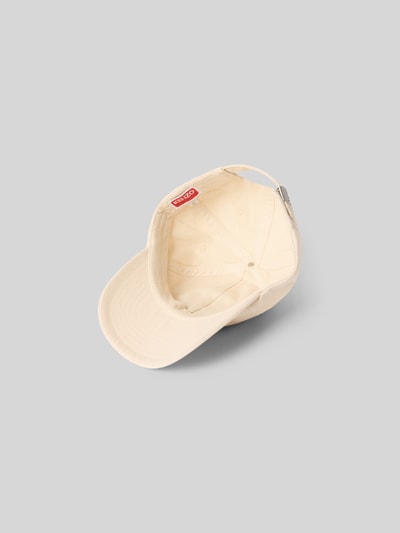 Produktfoto, Basecap aus reiner Baumwolle von Kenzo in Creme mit verstärktem Schirm, Label-Stitching, Belüftungslöcher, verstellbarer Riegel