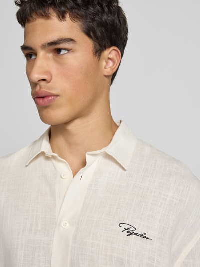Pegador Relaxed Fit Freizeithemd aus Viskose-Leinen-Mix Modell 'Salwa' Ecru 3