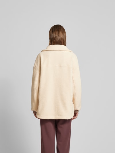 VARLEY Oversized Jacke in Teddyfell-Optik Ecru 5