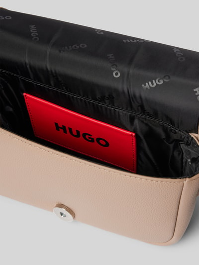 HUGO Handtasche mit Label-Print Modell 'Bel' Sand 5