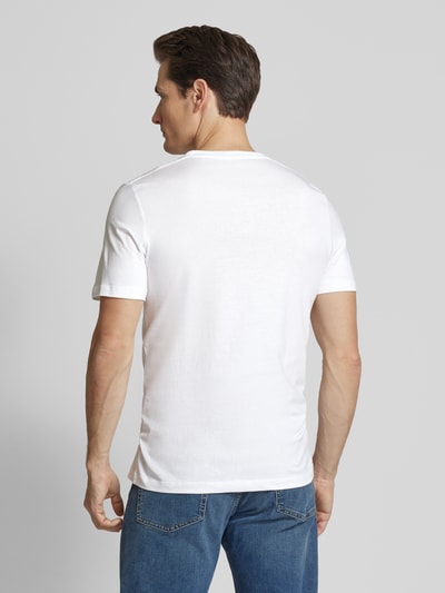 s.Oliver RED LABEL Regular Fit T-Shirt aus reiner Baumwolle mit Statement-Label-Print Weiss 5