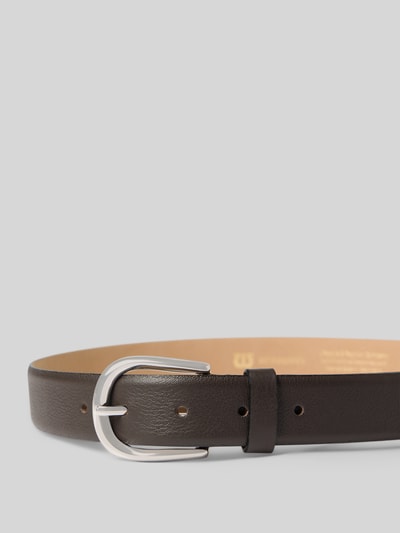 Produktfoto, Gürtel aus reinem Rindsleder Modell 'Adra' von Weinmann, Damen Gürtel, schmale Passform, Dornschließe, Breite 3 cm, glatte schwarze Oberfläche, Detailaufnahme