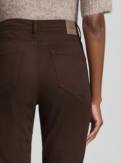 Brax Jeansy o kroju straight fit z 5 kieszeniami model ‘STYLE.CAROLA’ Ciemnobrązowy 3