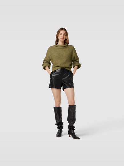 Designers Remix Oversized Pullover in Strick-Optik Oliv 1