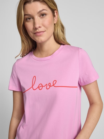 Vero Moda T-shirt o kroju regular fit z czystej bawełny model ‘KAMI’ Różowy 3