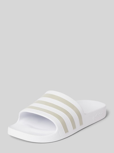 ADIDAS SPORTSWEAR Slides mit Label-Details Modell 'ADILETTE AQUA' Weiss 1