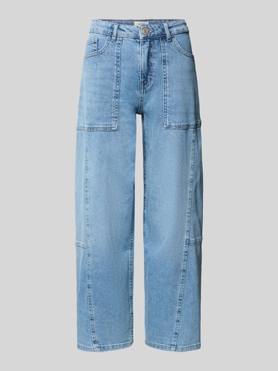 Productfoto, Straight Fit Jeans-Culotte aus Baumwoll-Mix Modell 'Lolah' van OPUS in lichtblauw, 5-pocket-design, sierstiksels, knoop- en ritssluiting, enkelvoud riem, katoen-elastaan-mix, taillewijdte 41 cm, binnenbeenlengte 68 cm.