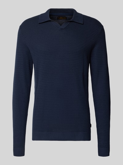 Produktfoto, Regular Fit Poloshirt in Strick-Optik Modell 'Riley' von Jack & Jones Premium aus reiner Baumwolle, langärmelig, dunkelblau.