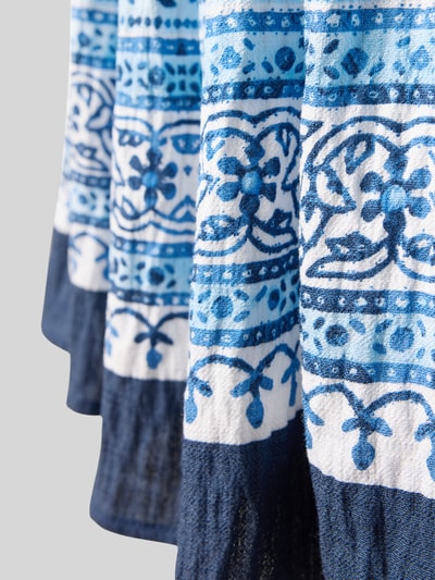 Productfoto, Regular Fit Jacke aus Viskose-Mix mit floralem Allover-Print van Happy Girls, mix van blauw en wit met plooien, zoomdetails