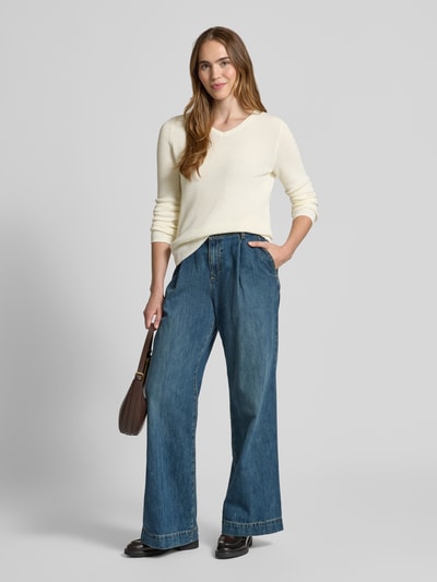 Christian Berg Woman Sweter z dzianiny z dekoltem w serek Złamany biały 1