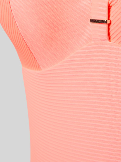 Productfoto, Body met verstelbare bandjes van Marie Jo, koraalkleur, ribbelstructuur, hartvormige halslijn, materiaal met stretch.