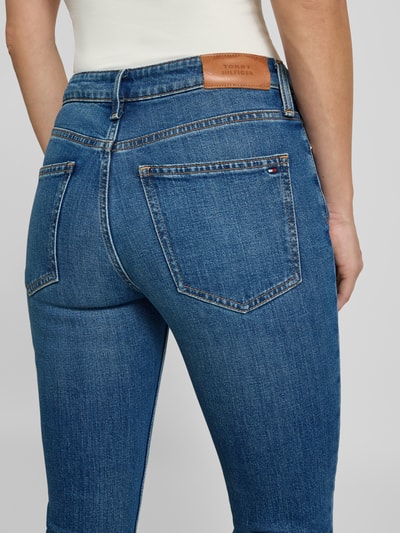 Tommy Hilfiger Jeansy o kroju slim fit z mieszanki bawełny Błękitny melanż 3