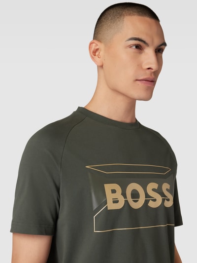 BOSS Green T-shirt z nadrukiem z logo Oliwkowy 3