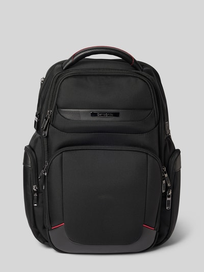 Produktfoto, Rucksack aus Kalbsleder-Mix mit Logo-Detail Modell 'Pro-DLX' von Samsonite in Schwarz mit Strukturmuster, Reißverschluss, mehrfachen Fächern und verstellbaren Schulterriemen, Maße 34x44x16 cm, modernes Design.