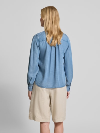 Christian Berg Woman Selection Regular Fit Schluppenbluse mit Knopfleiste Jeansblau 5