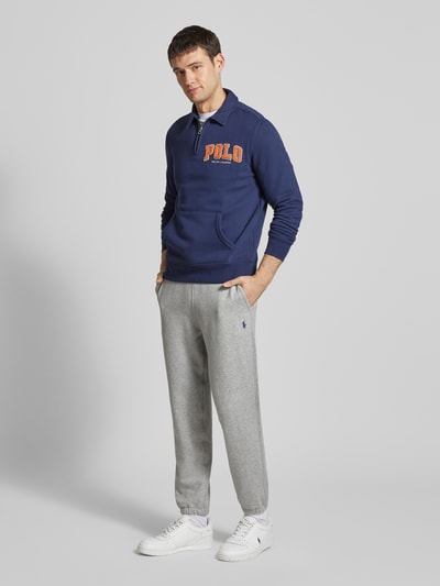 Polo Ralph Lauren Sweatpants mit Label-Stitching Hellgrau Melange 1