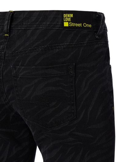 Street One Slim Fit Jeans mit Stretch-Anteil Modell 'York' Black 3