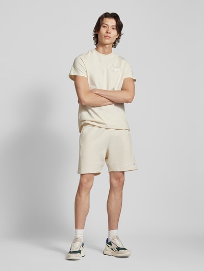 Ellesse Regular Fit Sweatshorts mit Label-Stitching Modell 'LAZALO' Offwhite 1