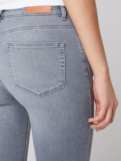 Review Skinny Fit Jeans mit Stretch-Anteil Modell 'Minnie' Hellgrau 3