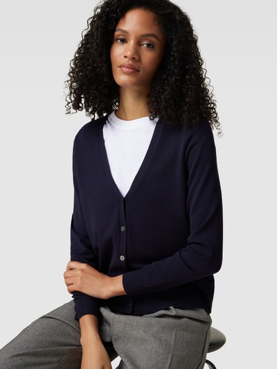 Christian Berg Woman Gebreide cardigan met diepe V-hals. Donkerblauw - 3