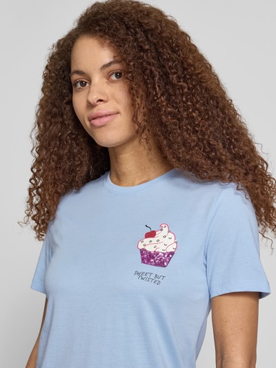 ONLY Shaped Fit T-Shirt aus reiner Baumwolle Modell 'KITA' Hellblau 3