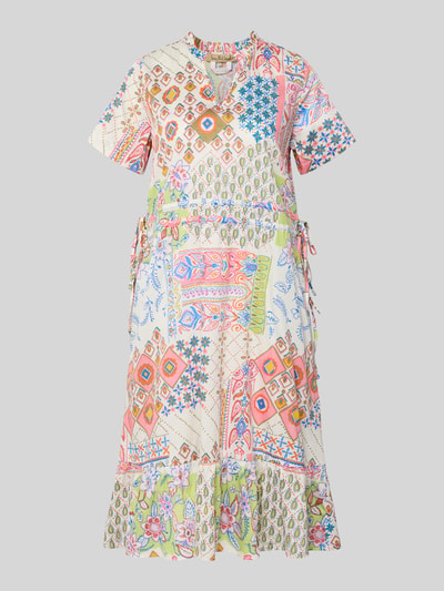 Produktfoto, Midikleid mit V-Ausschnitt und seitlicher Schnürung von Smith and Soul aus reiner Baumwolle im farbenfrohen Allover-Look, A-Linien-Form, bunte Muster und florale Elemente, strukturierte Textur