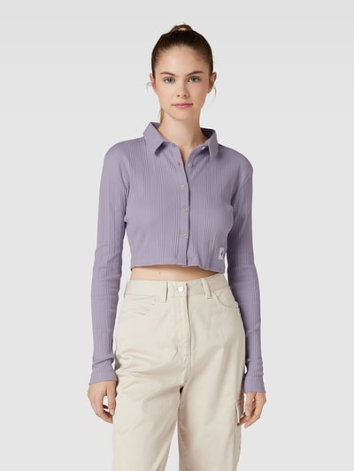 Calvin Klein Jeans Cropped Strickjacke mit Label-Patch Modell 'BADGE ELONGATED' Lavender 4