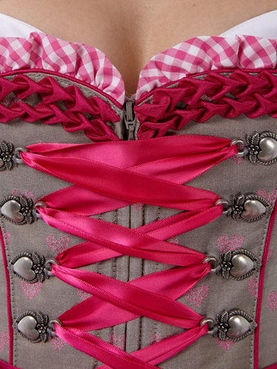 Krüger Dirndl Dirndl mit Rüschenbesatz und Herzmuster Pink 3