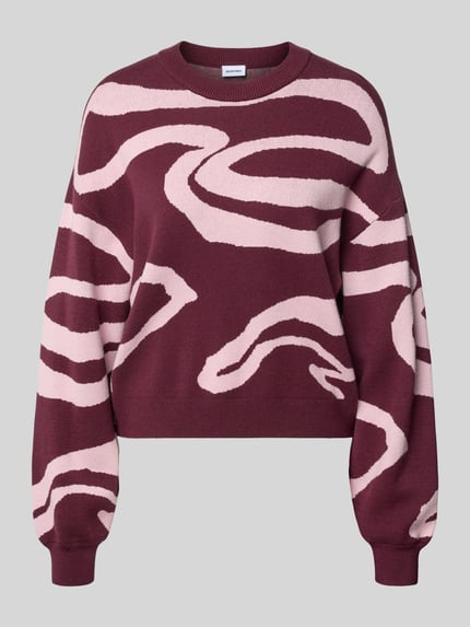 Produktfoto, Relaxed Fit Sweatshirt aus Viskose-Mix Modell 'Charlott' von NOISY MAY®, bordeaux mit rosa Animal-Print, gerippte Abschlüsse, langärmelig, Rundhalsausschnitt, Rückenlänge 55 cm, Ärmellänge 52 cm, strukturierte Oberfläche