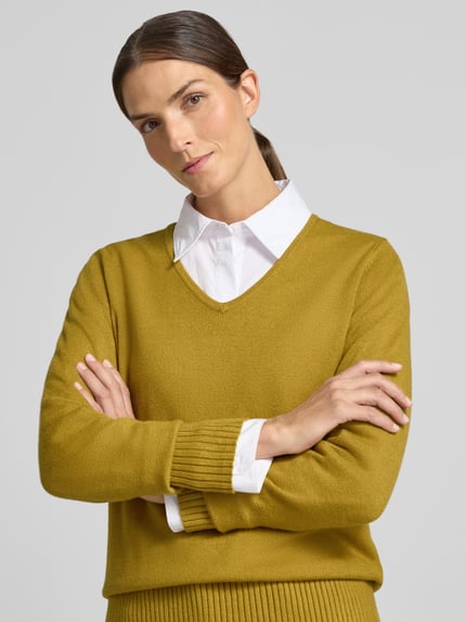 Christian Berg Woman Regular Fit Sweatshirt aus Viskose-Anteil Senf Melange 3