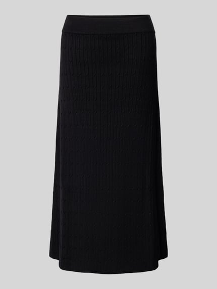 Produktfoto, Strickrock aus Viskose-Mix mit Zopfmuster von Apricot, schwarzer Midirock, gerader Schnitt, elastischer Bund, strukturierte Oberfläche