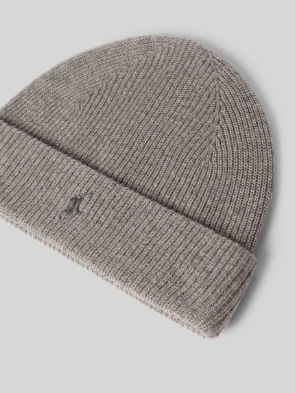 Produktfoto, Mütze aus Kaschmir mit Logo-Stickerei von Polo Ralph Lauren in unifarbener Strickoptik mit Struktur und Rippstrick