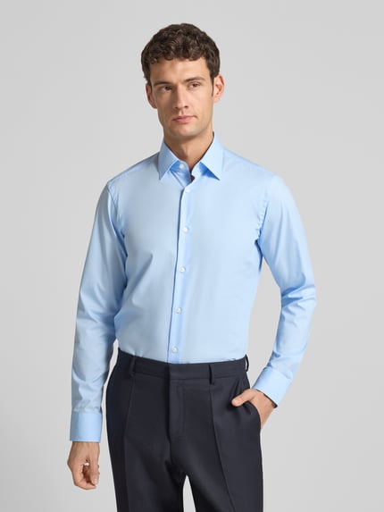 BOSS Regular Fit Businesshemd mit extra langem Arm Hellblau 4